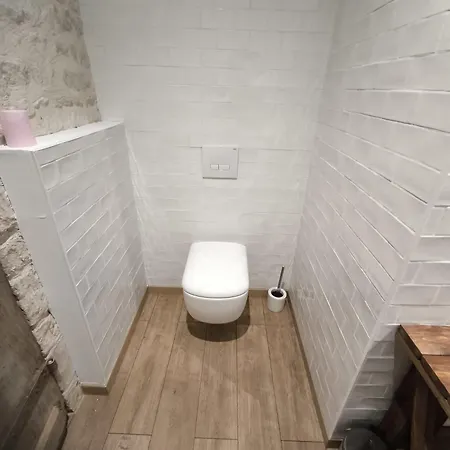 L'authentique - Maison Chic Avec Piscine - Rouge