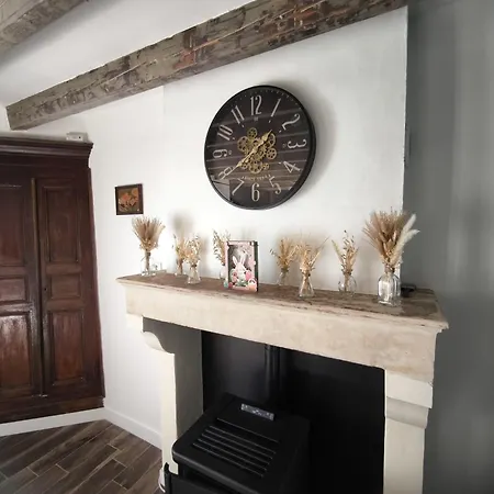 Semesterbostad L'authentique - Maison Chic Avec Piscine - Rouge *