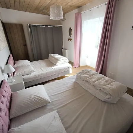 Semesterbostad L'authentique - Maison Chic Avec Piscine - Rouge