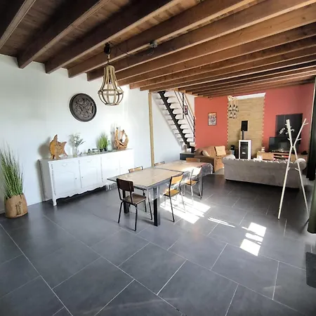 Semesterbostad L'authentique - Maison Chic Avec Piscine - Rouge *