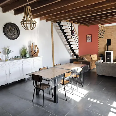 L'authentique - Maison Chic Avec Piscine - Rouge *