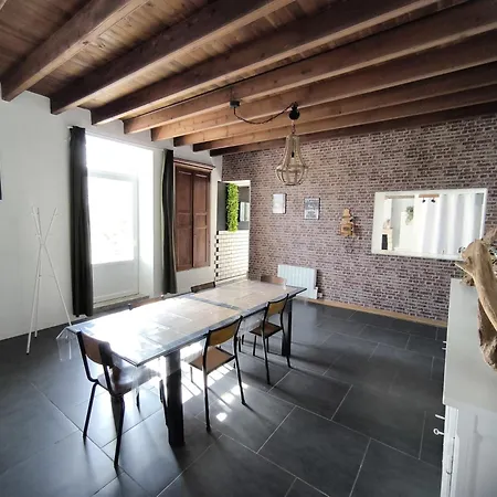 L'authentique - Maison Chic Avec Piscine - Rouge *