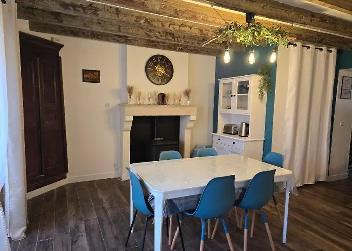 Дом отдыха Maison De Caractere Marais Poitevin *